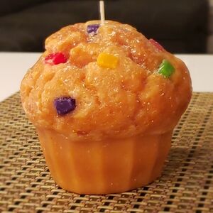 Threshold Multicolor Muffin Candle